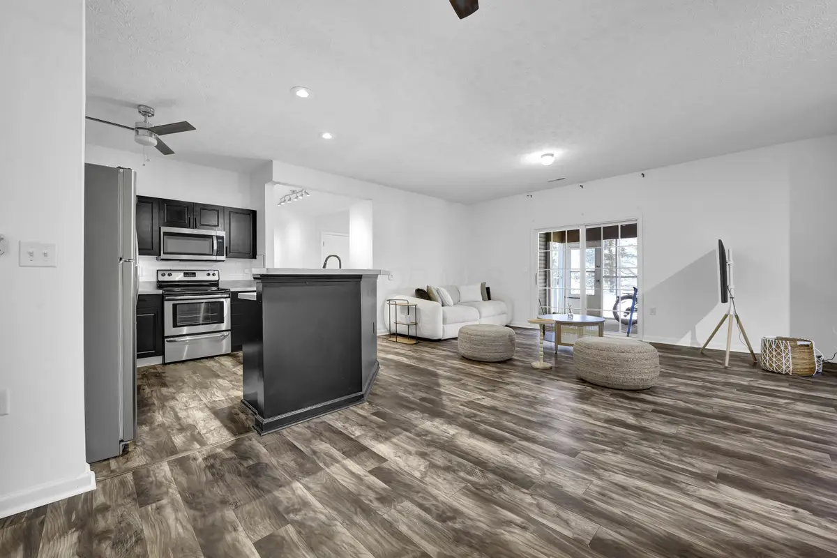 1925 Fortstone Lane, Columbus, OH 43228 - Image #1