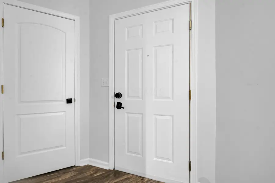 1925 Fortstone Lane, Columbus, OH 43228 - Image #3