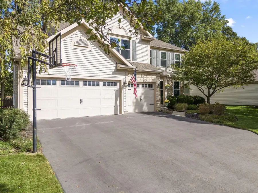 6086 Cheyenne Creek Drive, Lewis Center, OH 43035 - Image #3