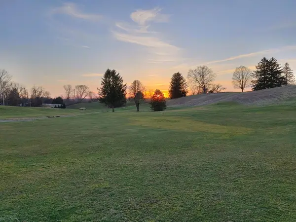 160 Coonpath Road Ne, Lancaster, OH 43130