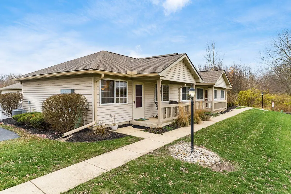 4363 Seahorse Lane, Groveport, OH 43125 - Image #1