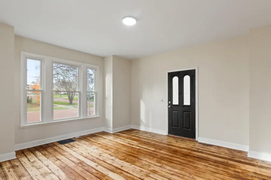 608 N Gay Street, Mount Vernon, OH 43050 - Image #2