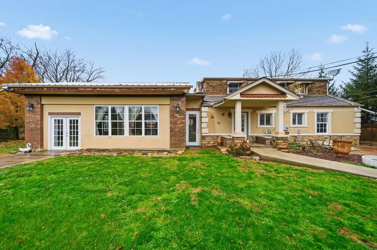 1931 W Broad Street, Columbus, OH 43223 - Image #1