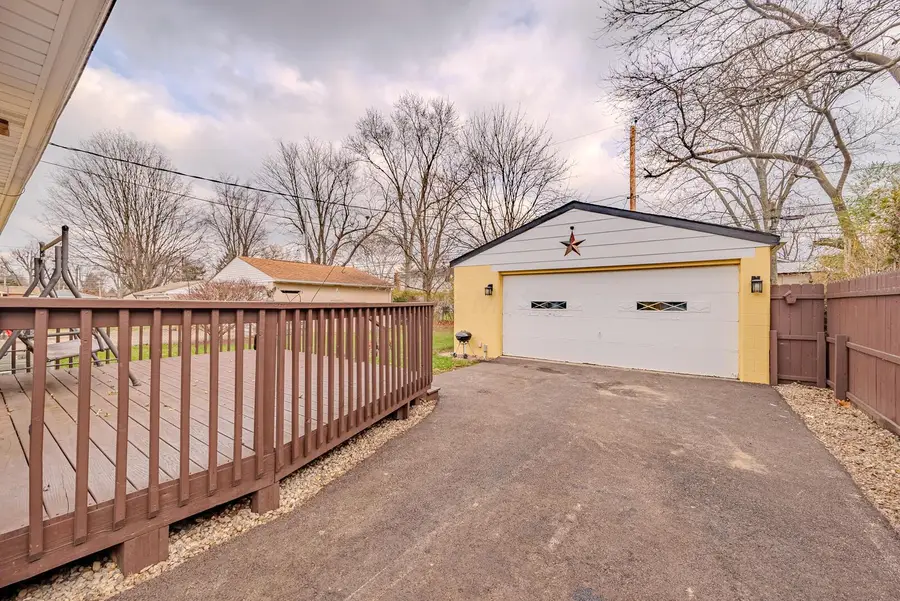 3394 Devin Road, Grove City, OH 43123 - Image #2