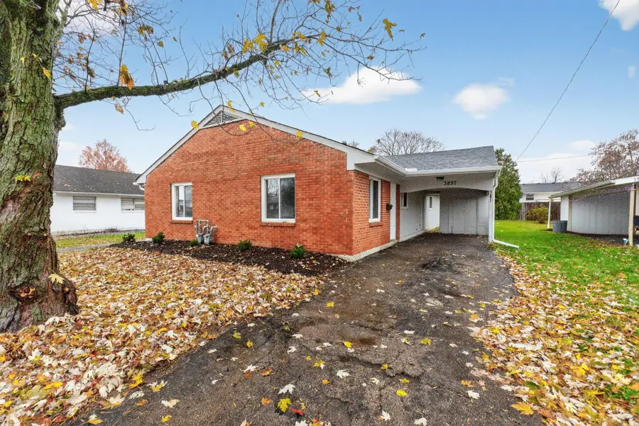 3897 La Rosa Drive, Grove City, OH 43123 - Image #2