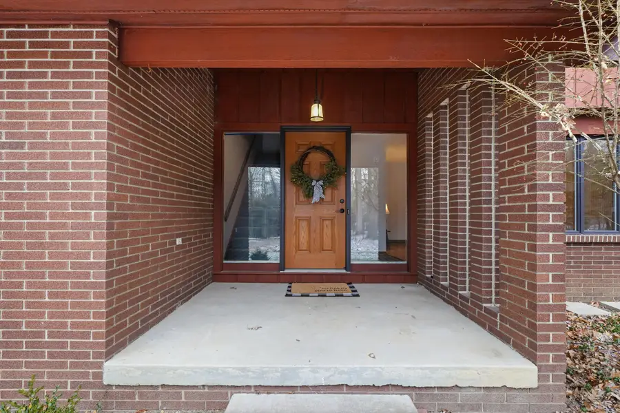 213 E Woodside Drive, Gambier, OH 43022 - Image #2