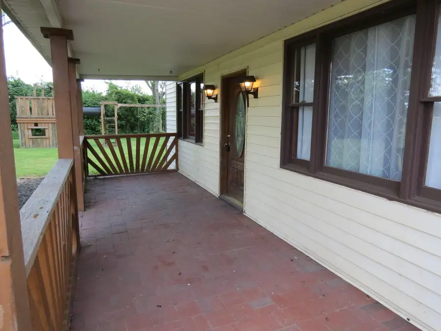 3109 E Old Duvall Court, Lockbourne, OH 43137 - Image #2