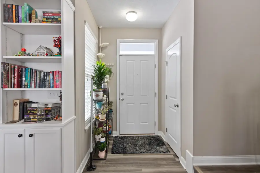 354 Glen Crossing Drive, Etna, OH 43062 - Image #3