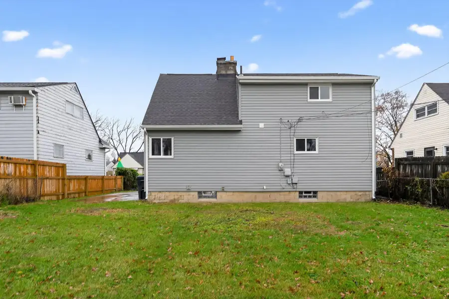 4232 Mayflower Boulevard, Columbus, OH 43213 - Image #2