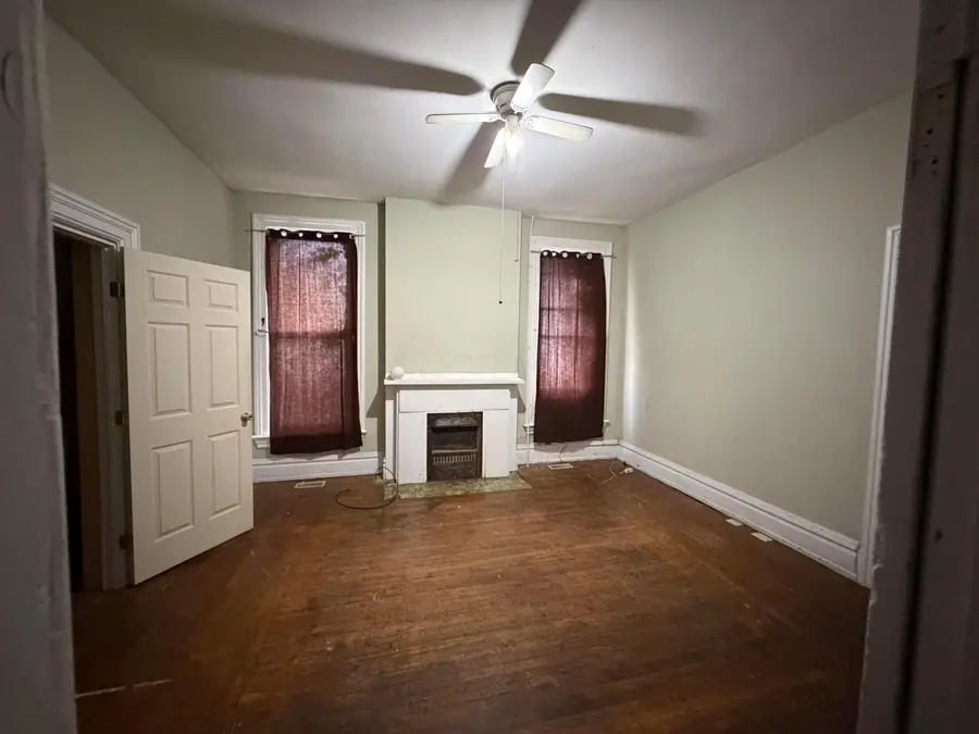 33 Clark Place, Columbus, OH 43201 - Image #2