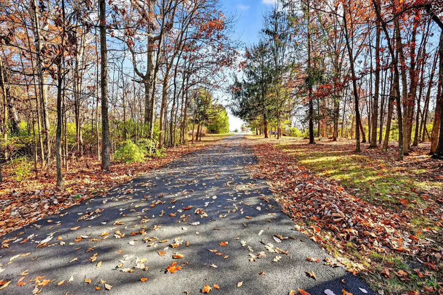 12893 Goodman Road, Ashville, OH 43103 - Image #2