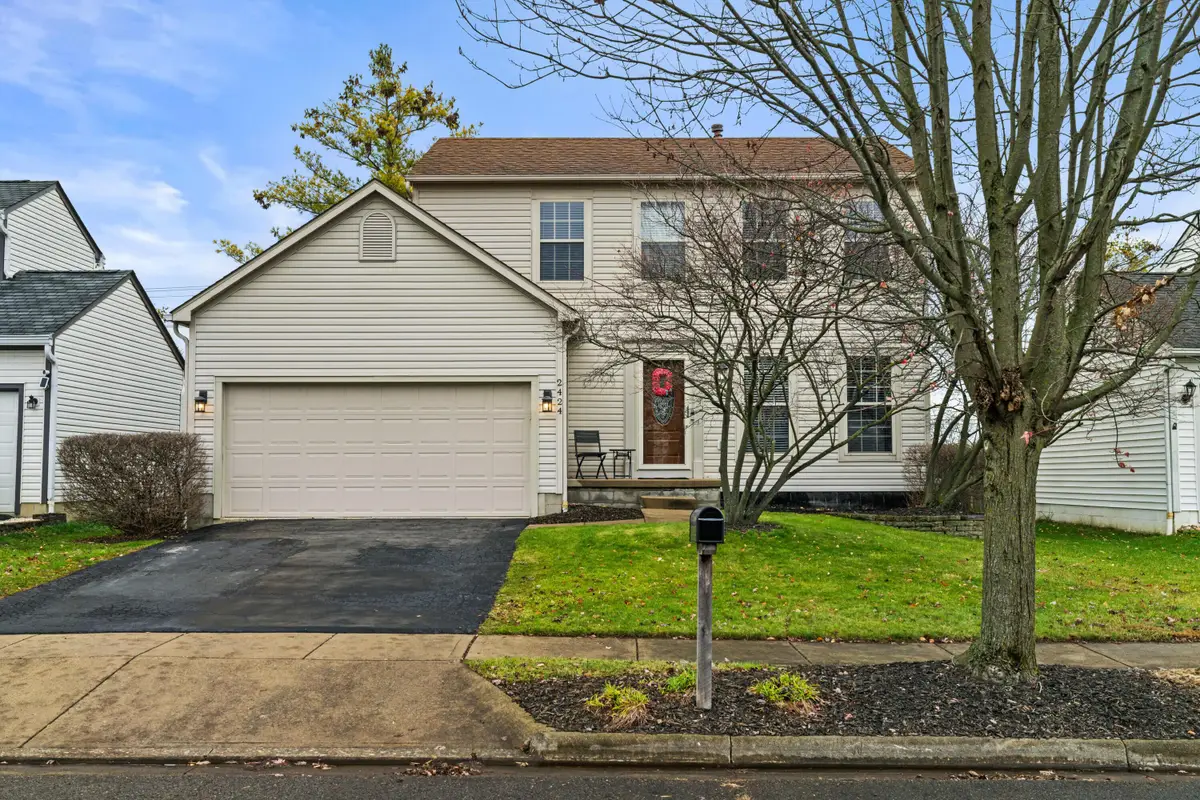 2424 Mills Fall Drive, Hilliard, OH 43026 - Image #1