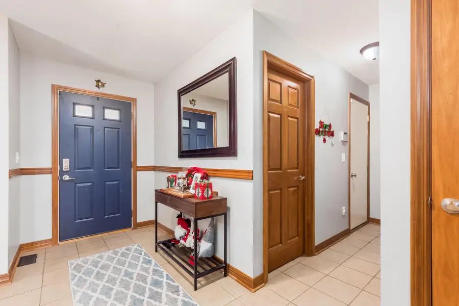 341 Iris Trail Drive, Galloway, OH 43119 - Image #3