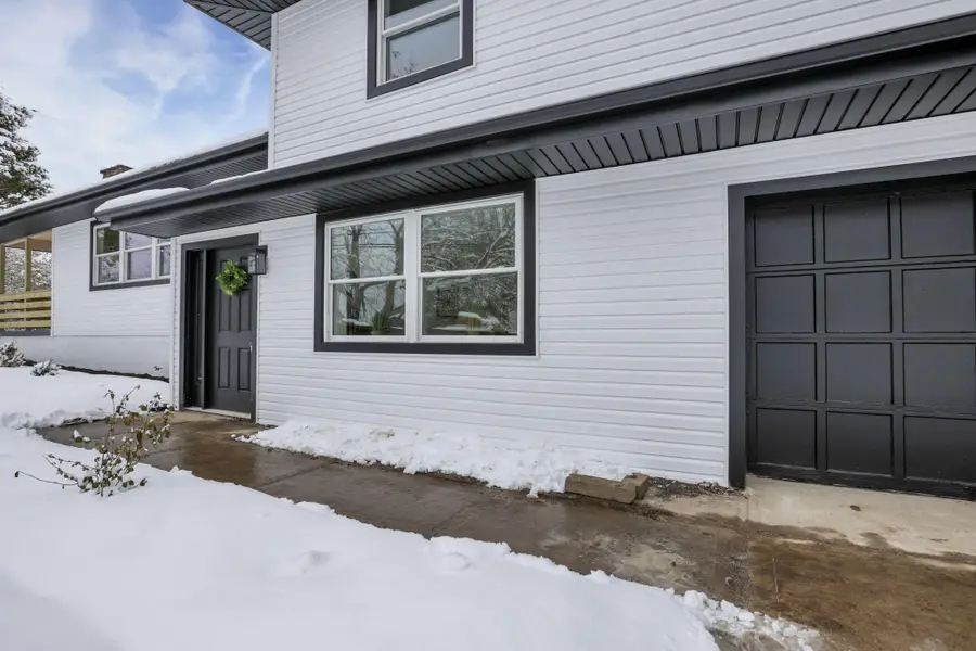 6953 Taylor Road Sw, Reynoldsburg, OH 43068 - Image #2