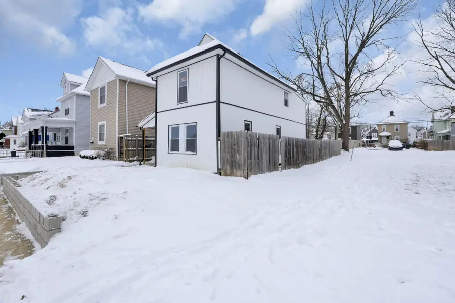 126 S Oakley Avenue, Columbus, OH 43204 - Image #2