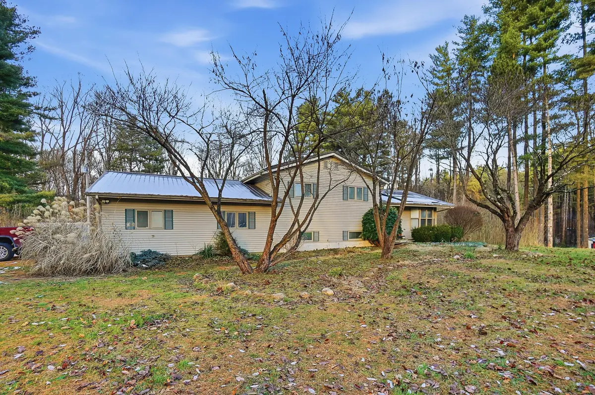 12286 Goldenrod Lane, Amanda, OH 43102 - Image #1