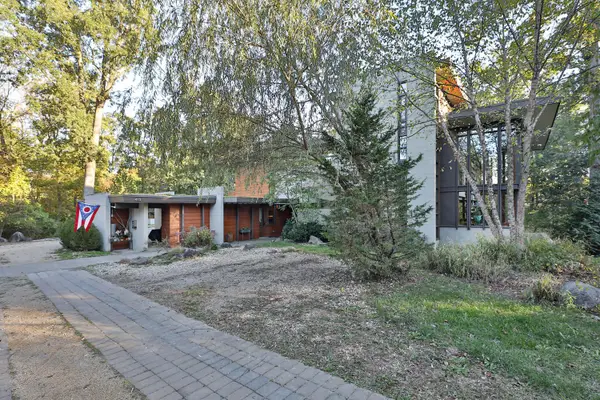 415 E South Street, Worthington, OH 43085