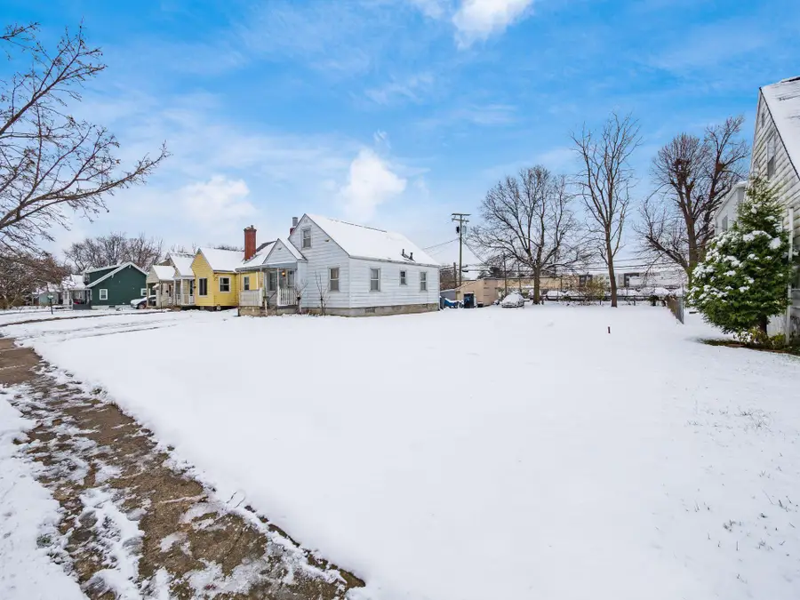 740 S Napoleon Avenue, Columbus, OH 43213 - Image #2