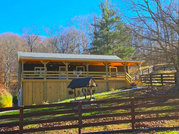 13966 State Route 595, Logan, OH 43138