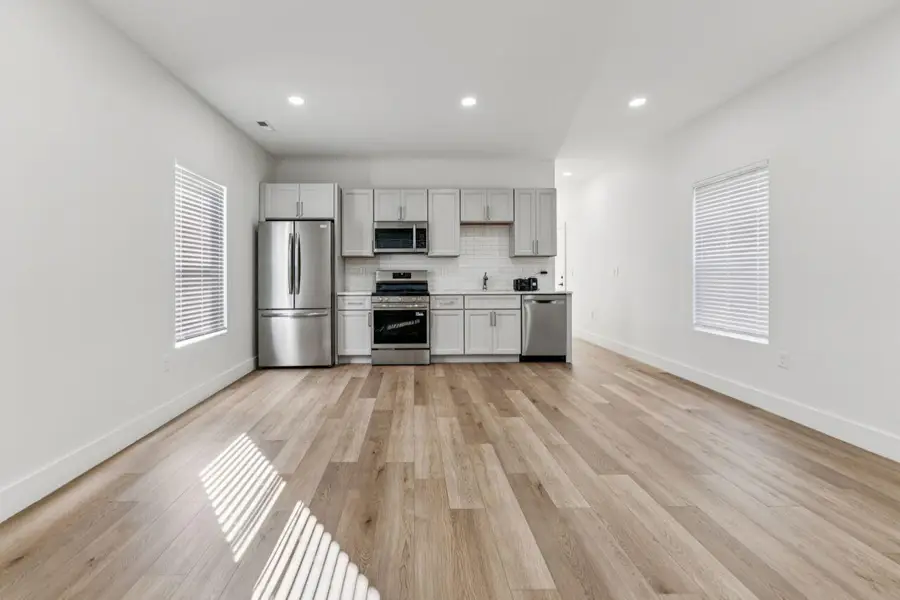 489 Lilley Avenue, Columbus, OH 43205 - Image #2