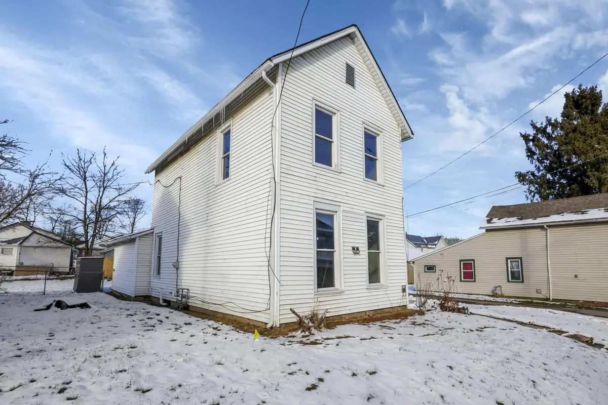 60 W Harrison Street, Newark, OH 43055 - Image #1