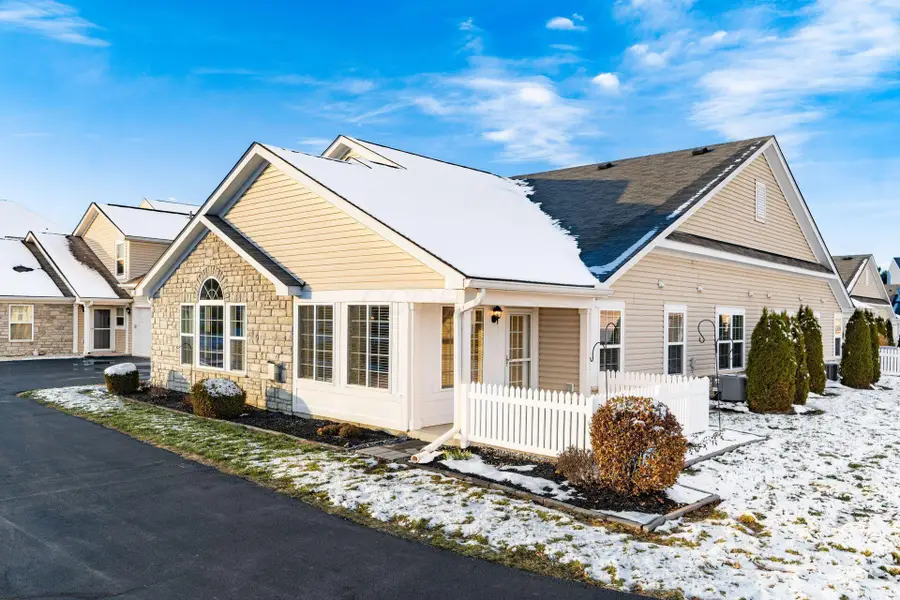 937 Governors Circle, Lancaster, OH 43130 - Image #2