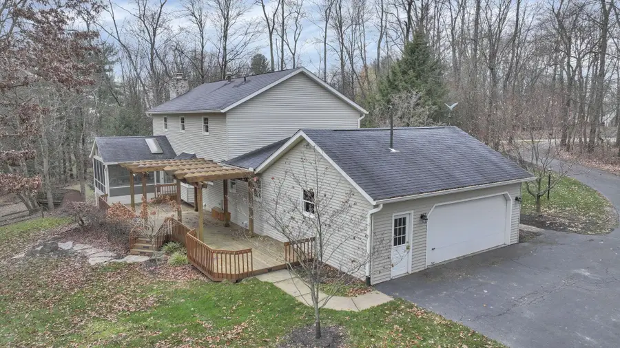 410 Fern Hill Drive, Granville, OH 43023 - Image #2