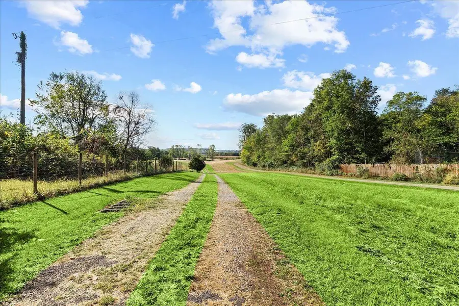 8512 Township Road 29, Zanesfield, OH 43360 - Image #2