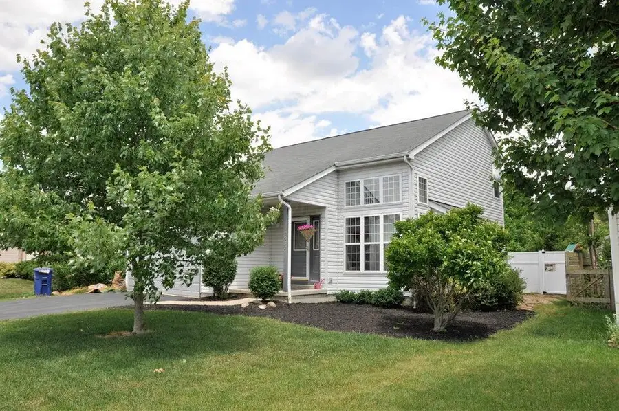 3632 Motts Place Court, Canal Winchester, OH 43110 - Image #2