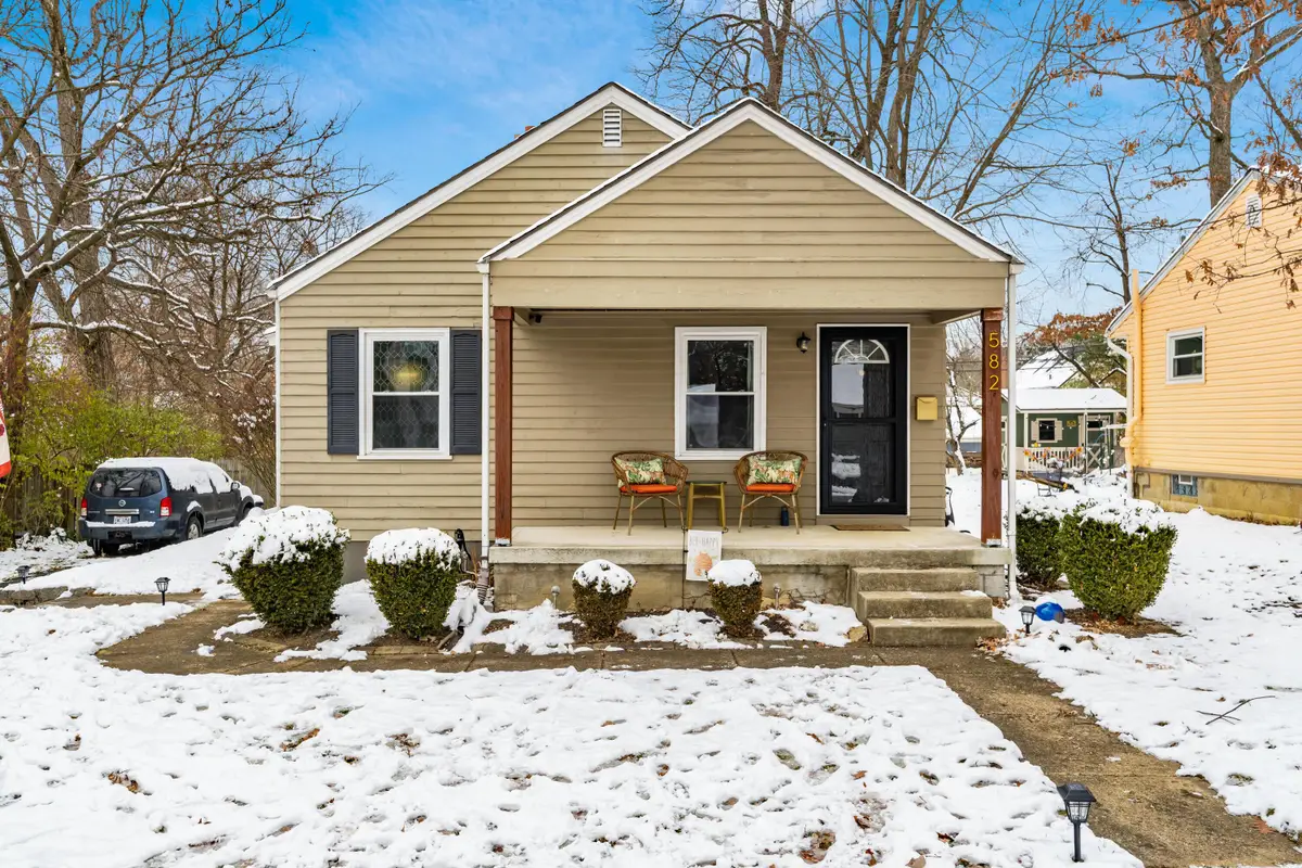 582 E Lincoln Avenue, Columbus, OH 43214 - Image #1