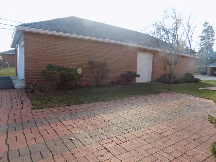 1743 Ardleigh Road, Columbus, OH 43221 - Image #2