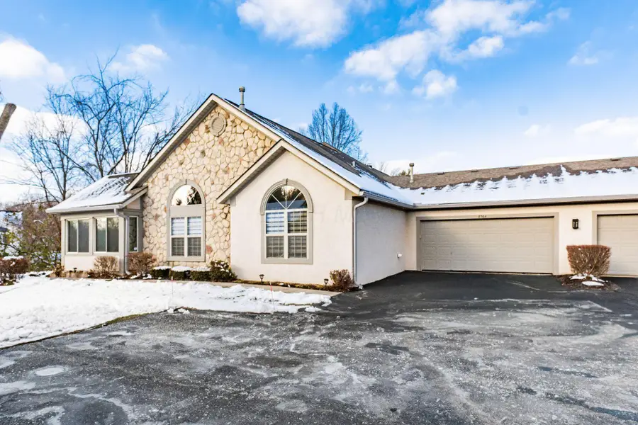 8564 Stonewoods Lane, Powell, OH 43065 - Image #2