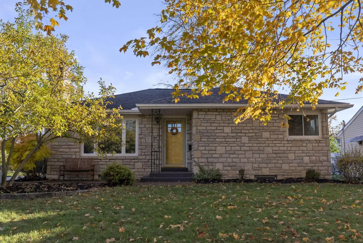 2047 Langham Road, Upper Arlington, OH 43221 - Image #1