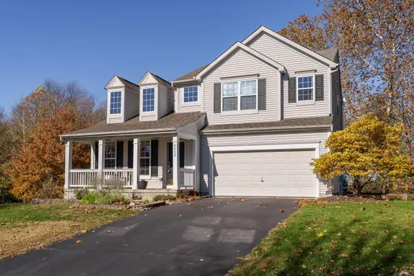 2552 Crestview Woods Drive, Newark, OH 43055