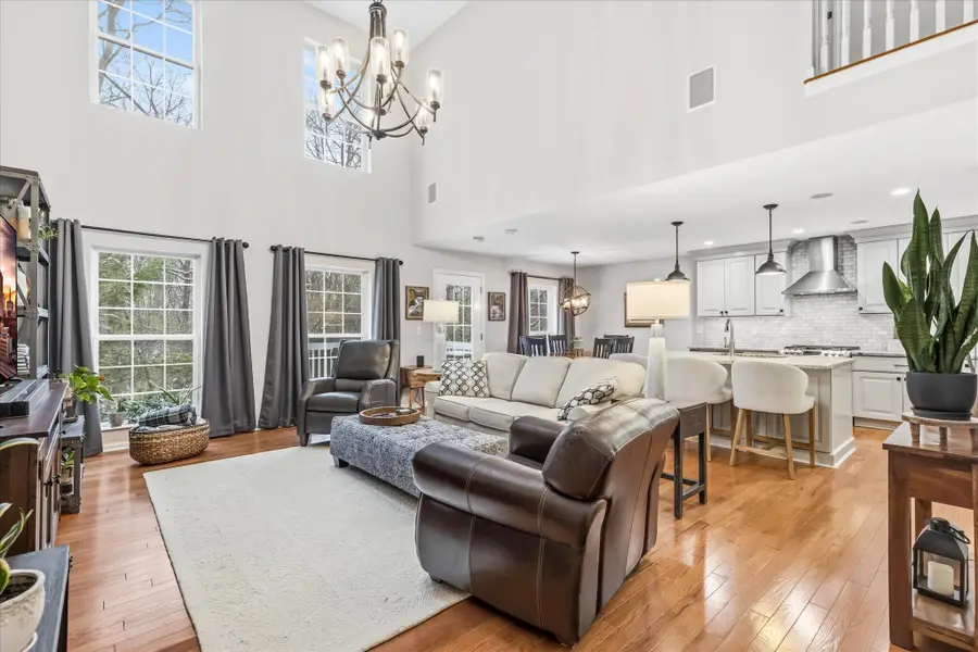 137 Ravines Way, Westerville, OH 43082 - Image #2