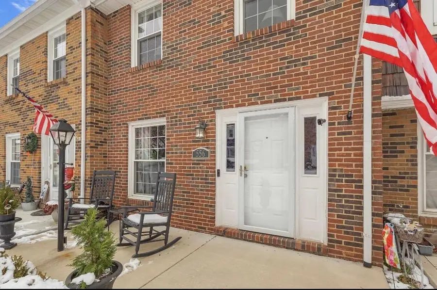 556 Pamlico Street, Columbus, OH 43228 - Image #3