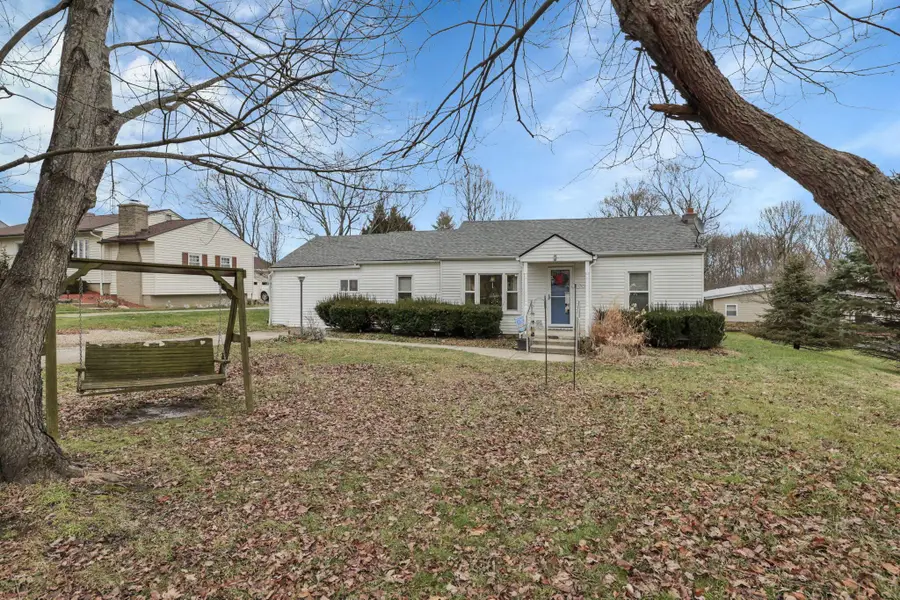 738 N Buena Vista Street, Newark, OH 43055 - Image #2