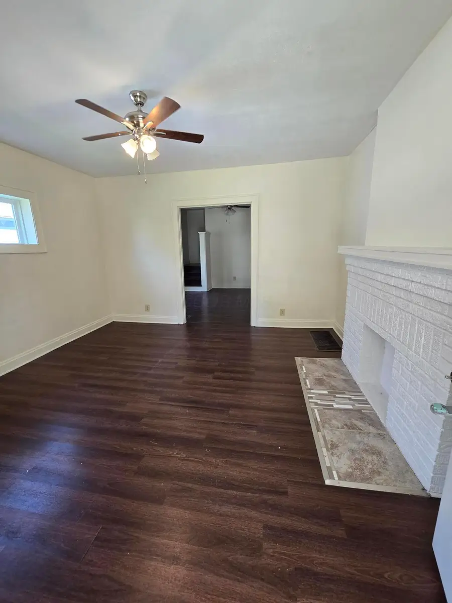 1088-1090 E 14th Avenue, Columbus, OH 43211 - Image #3