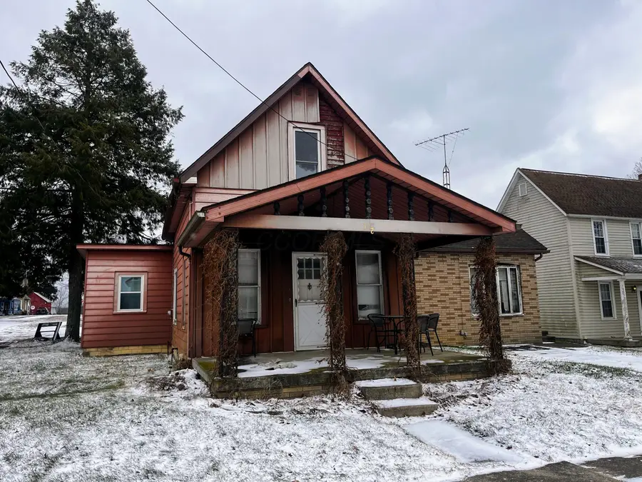 102 Cedar Street S, Danville, OH 43014 - Image #2