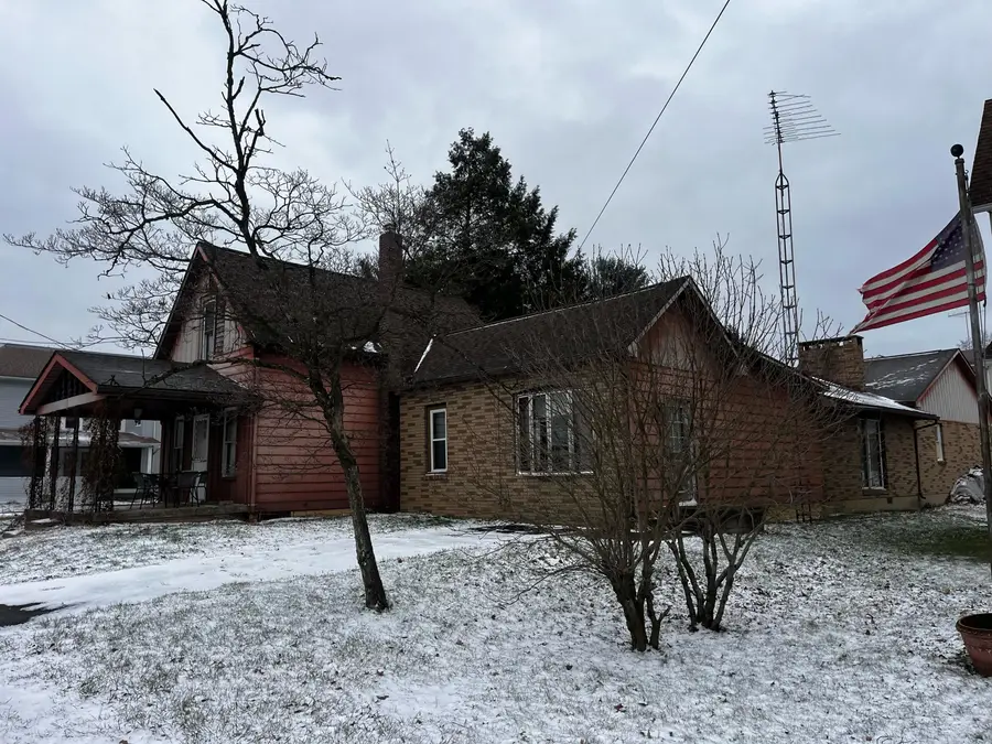 102 Cedar Street S, Danville, OH 43014 - Image #3