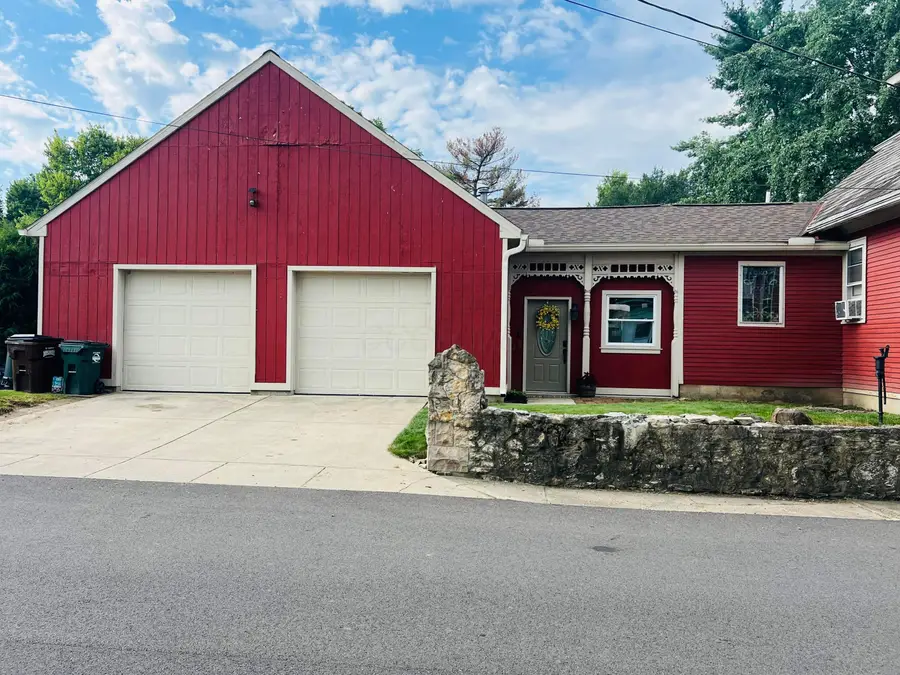 118 N Oak Avenue, Baltimore, OH 43105 - Image #2