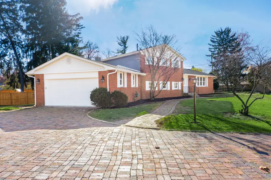 325 Starrett Court, Columbus, OH 43214 - Image #2