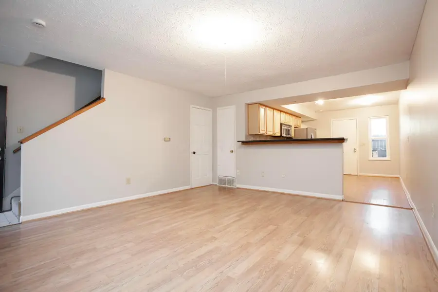 3246 Summerdale Lane, Columbus, OH 43221 - Image #3