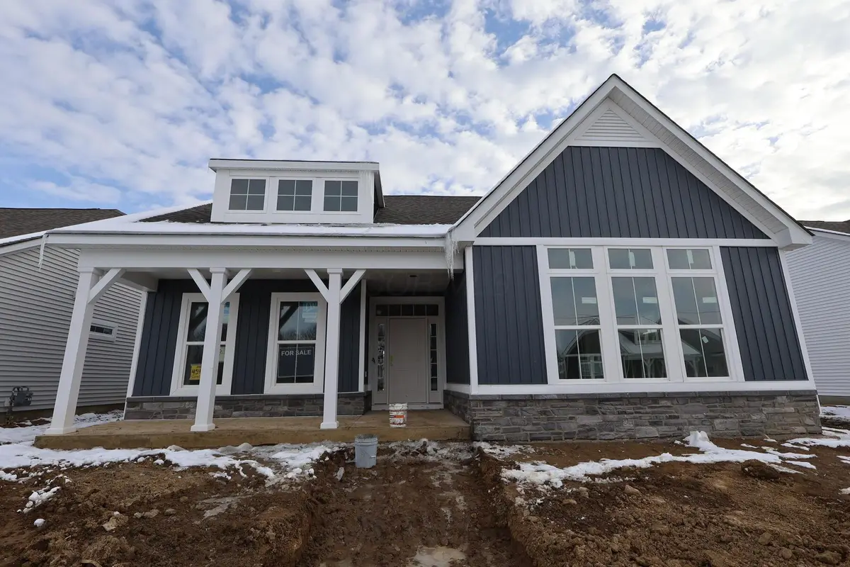 4541 Corsican Loop E, Hilliard, OH 43026 - Image #1