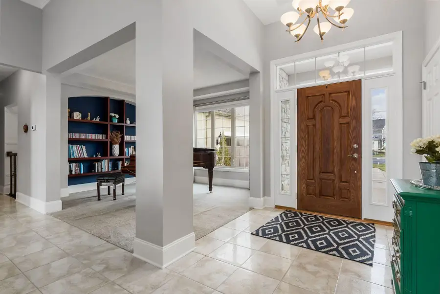 9800 Malibu Court, Plain City, OH 43064 - Image #3