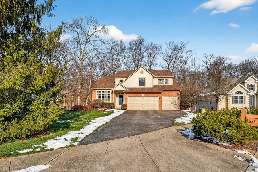 2070 Bryton Drive, Powell, OH 43065 - Image #2
