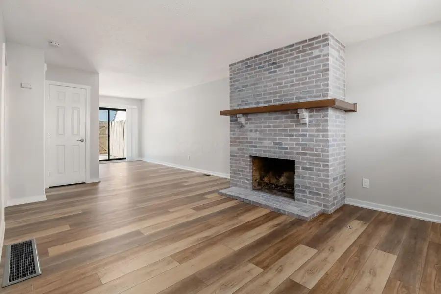 410 Edinburgh Road, Dublin, OH 43017 - Image #2