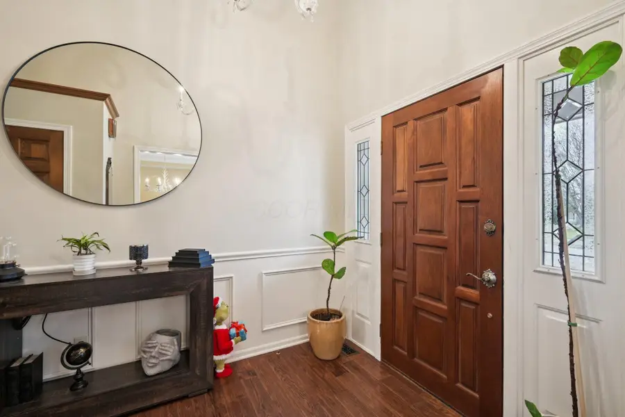 410 Six Pence Circle, Westerville, OH 43081 - Image #2