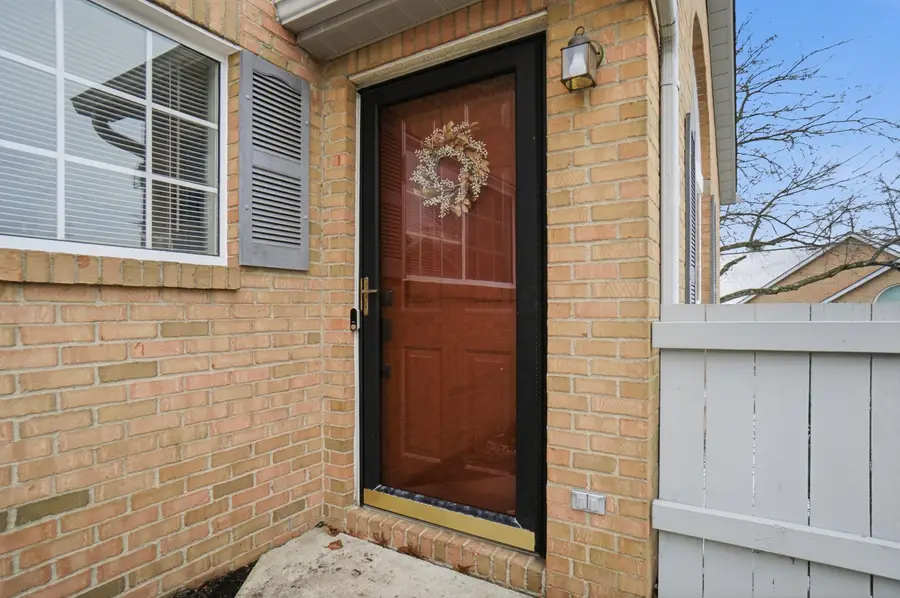 5390 Pond View Drive, Westerville, OH 43081 - Image #3