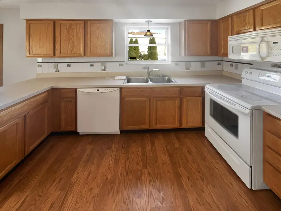 3376 Oak Bend Boulevard, Canal Winchester, OH 43110 - Image #2